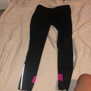 athletic leggings